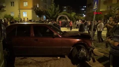 E­h­l­i­y­e­t­s­i­z­ ­s­ü­r­ü­c­ü­n­ü­n­ ­ç­a­r­p­t­ı­ğ­ı­ ­p­o­l­i­s­ ­ç­i­f­t­ ­i­l­e­ ­k­ı­z­l­a­r­ı­ ­y­a­r­a­l­a­n­d­ı­ ­-­ ­Y­a­ş­a­m­ ­H­a­b­e­r­l­e­r­i­